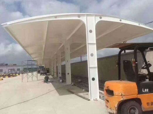 寧波膜結(jié)構(gòu)停車棚