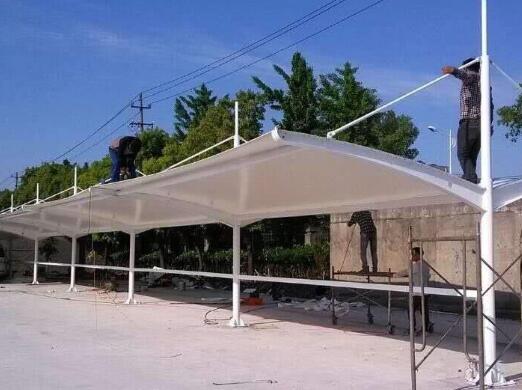 膜結(jié)構(gòu)停車棚